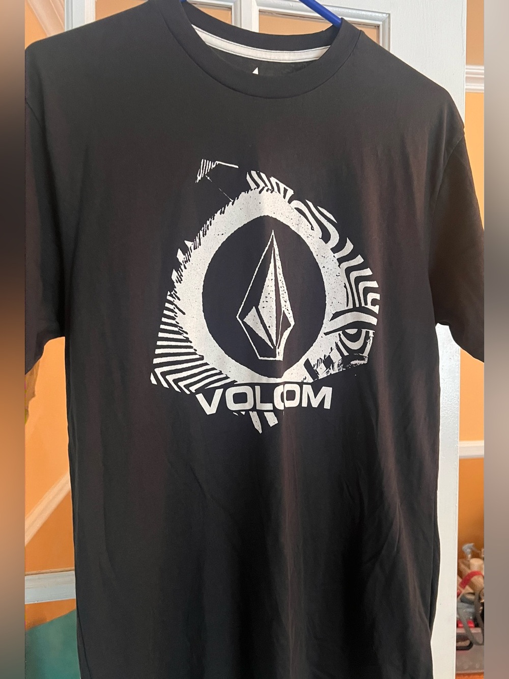 New Volcom graphic t-shirt featuring a  white logo on the chest size M unisex